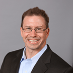 Douglas Thomas – Assistant Director of Sales<br/><strong>14 勤続年数</strong>