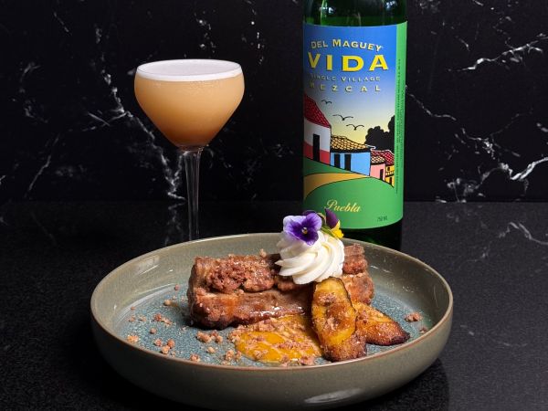 Pecan banana bread pudding paired with Del Maguey Banana Caramel Flip.