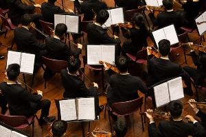 An orchestral performance, much like the Batman (1989) in Concert performance at the Steinmetz Hall.